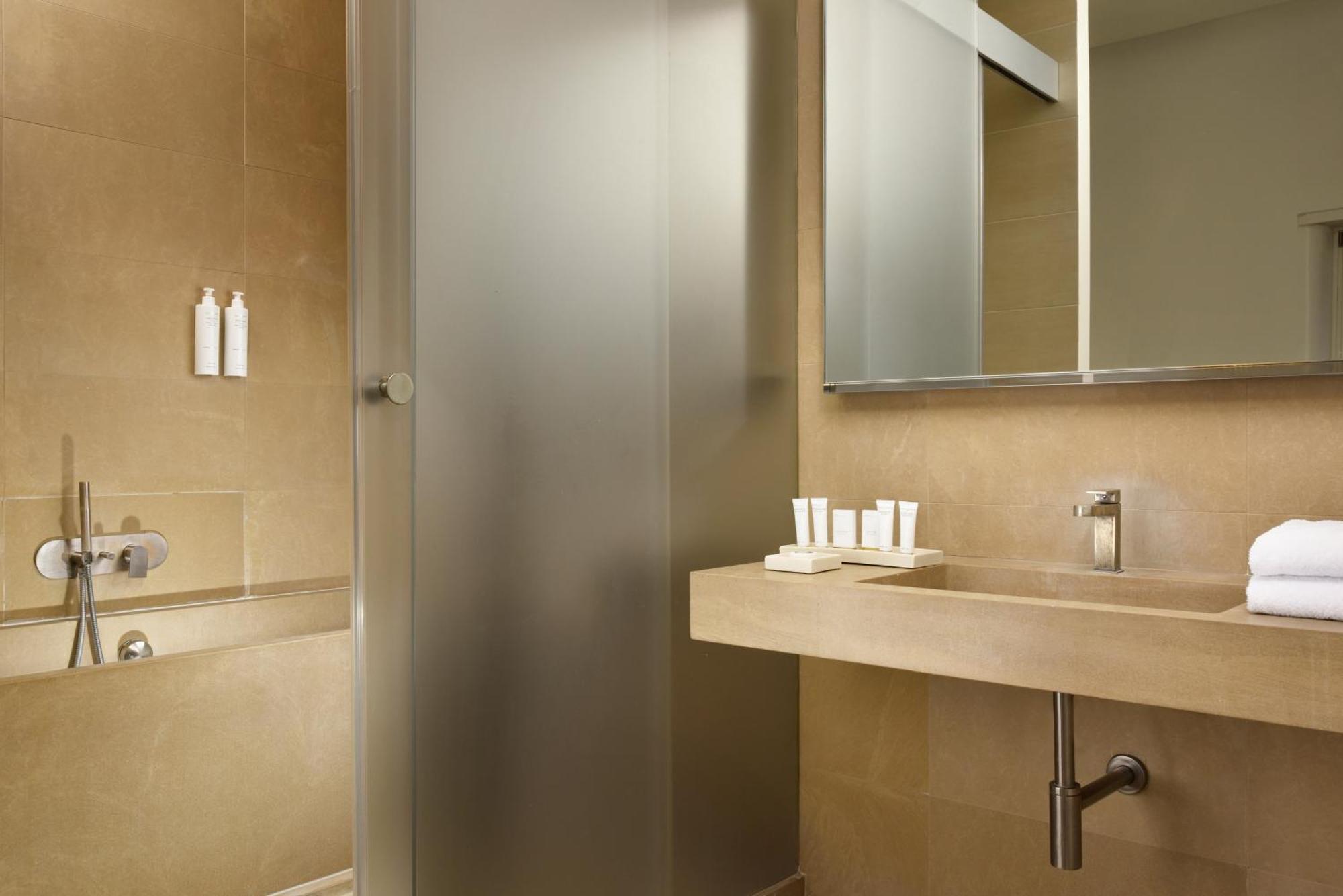 Palazzo Montemartini Rome, A Radisson Collection Hotel Quarto foto Bathroom